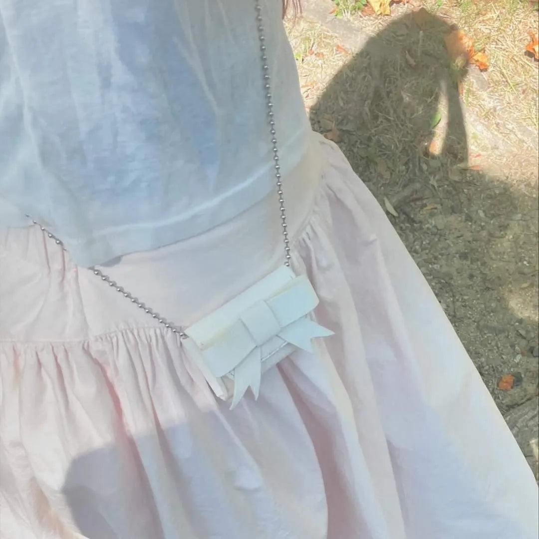 White bow minimalwallet