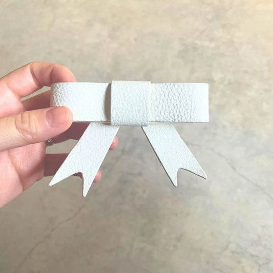 White bow multicharm　